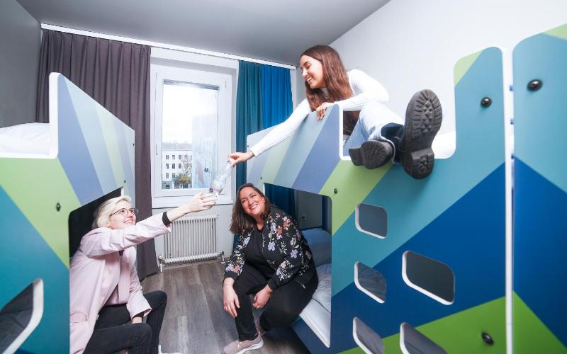 Bed in 6-Bed Dormitory Room image 3