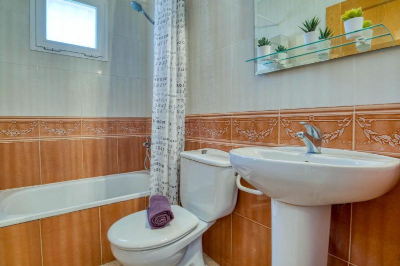 Vela casa con piscina privada a pocos metros de la playa - image 7