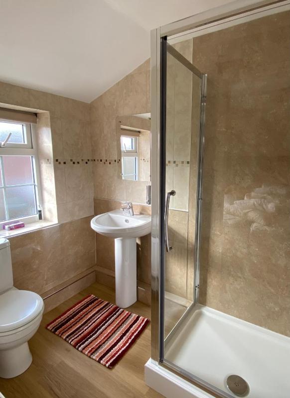 Windy Gill - Twin/King En-suite image 2