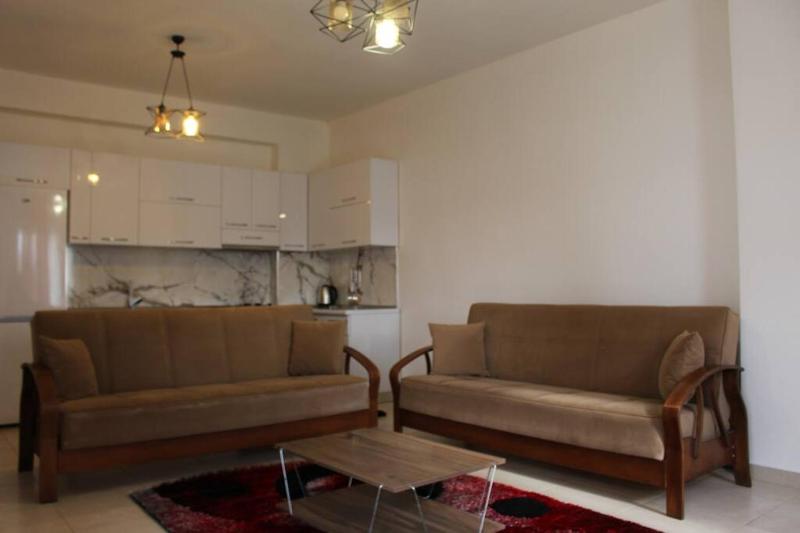 City Center luxurious apartment - image 13