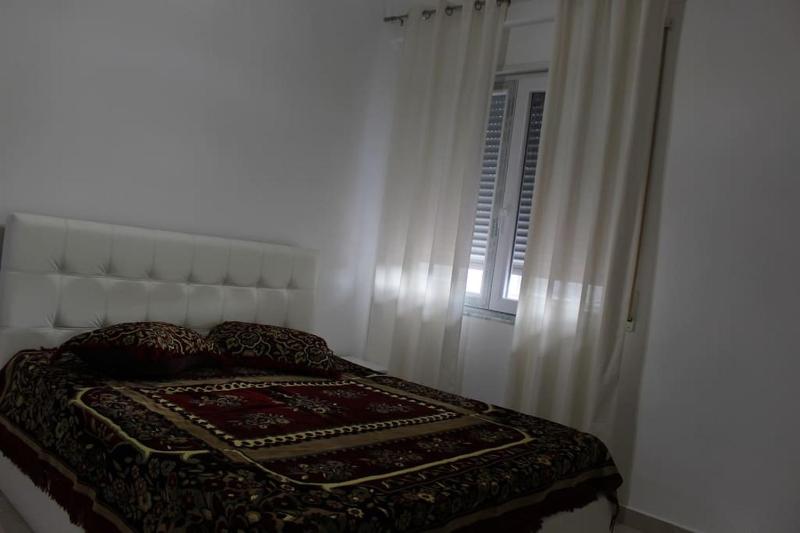 City Center luxurious apartment - image 9