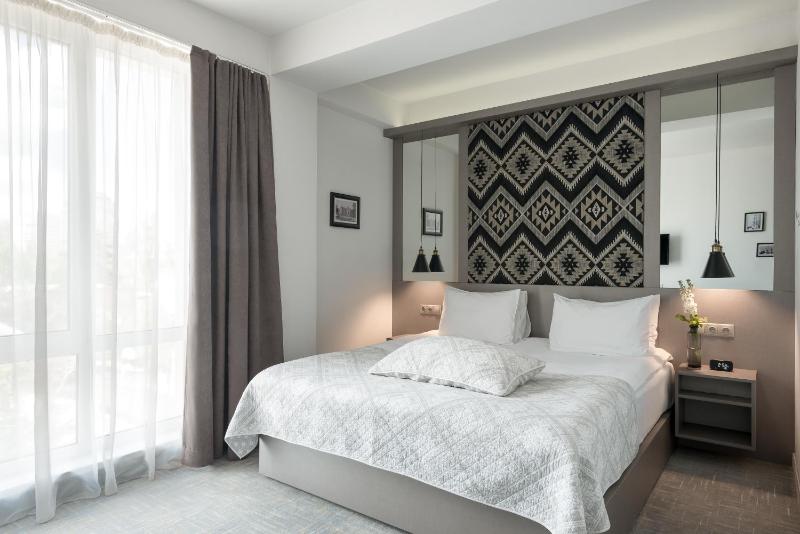 Standard Double or Twin Room image 2