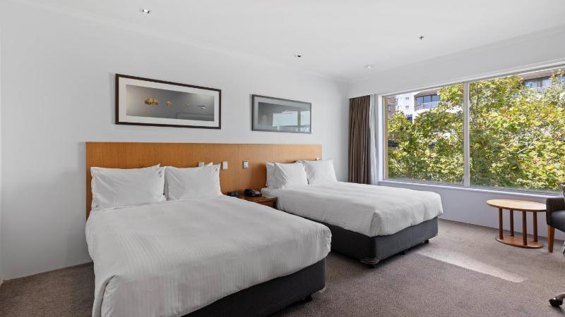 Standard Double Room with Two Double Beds image 4