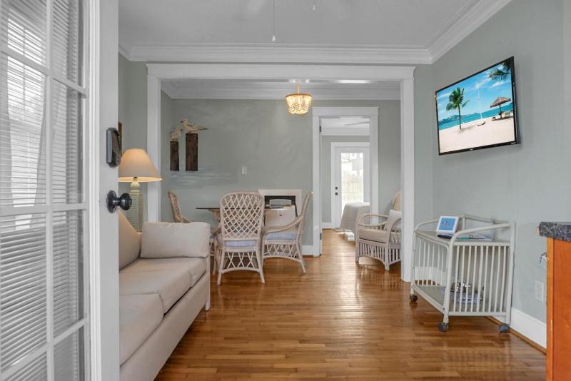 Carolina Beach Inn - image 14