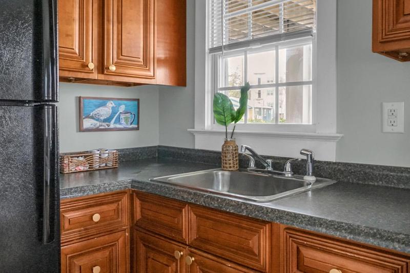 Carolina Beach Inn - image 30