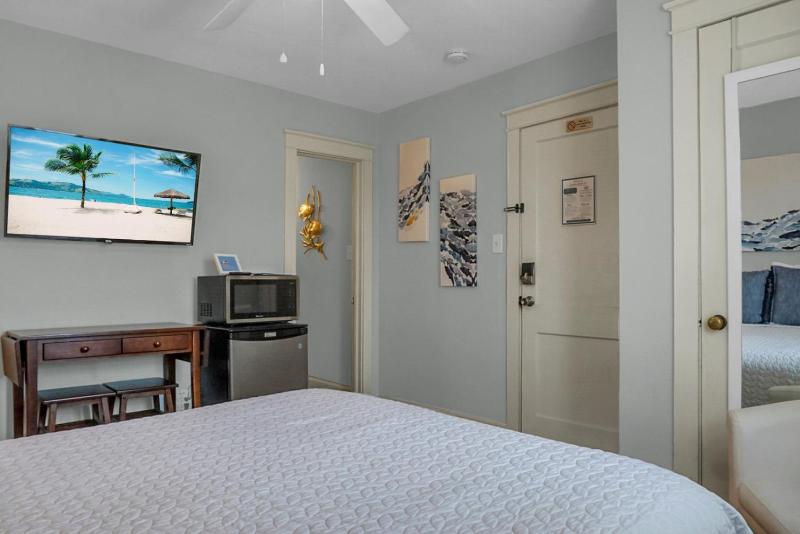 Carolina Beach Inn - image 3