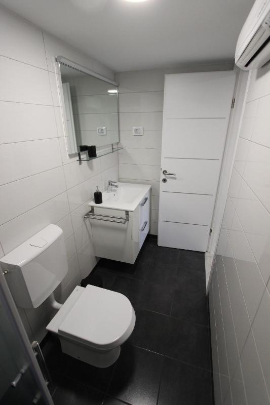 Apartment Split Level image 1