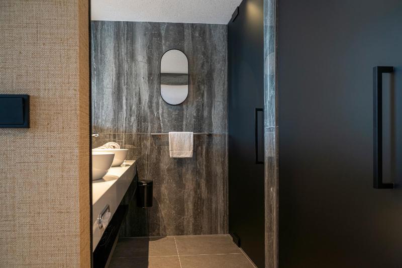 Junior Suite Loft image 3