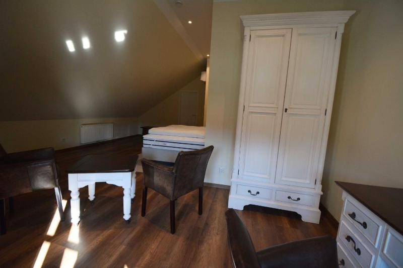 Large Double Room with Shower image 2