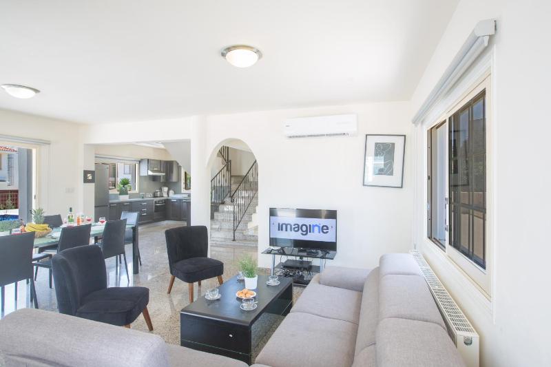 Protaras Holiday Villa Dv16 - image 13