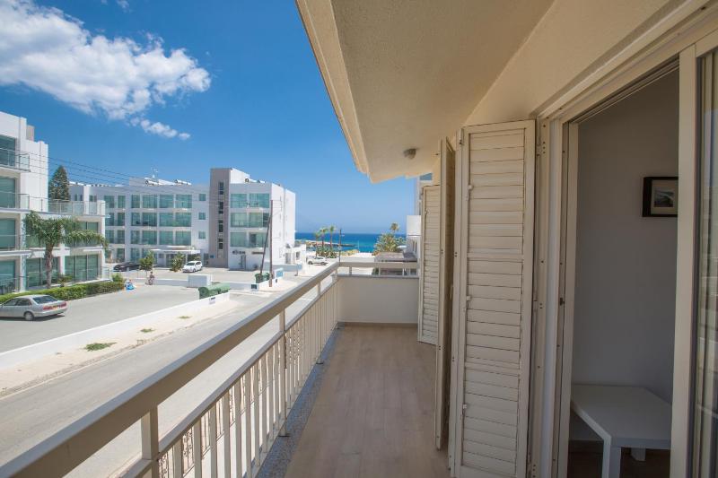 Protaras Holiday Villa Dv16 - image 11