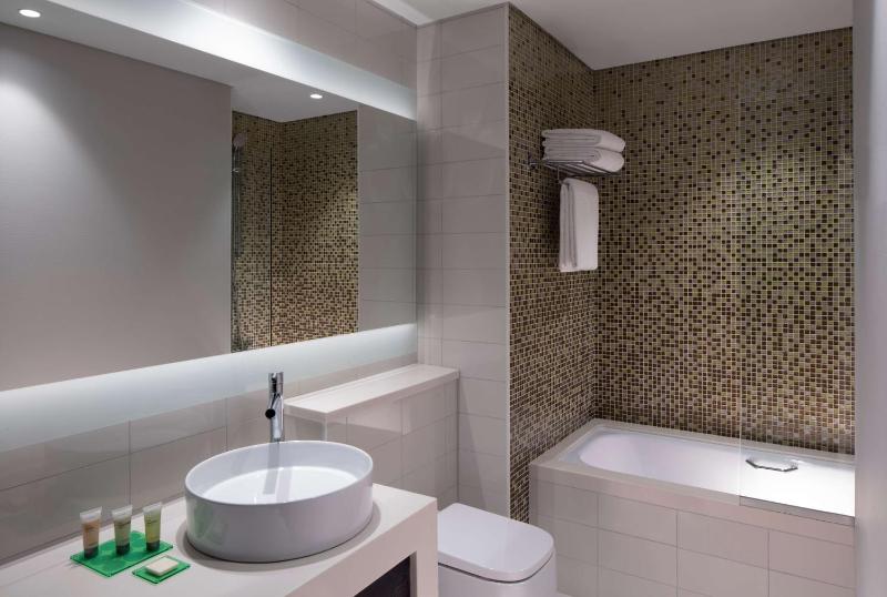 Twin Room with Sofa Bed - Free Breakfast,  Complimentary Transfer to Mercato Mall, Outlet Mall image 1