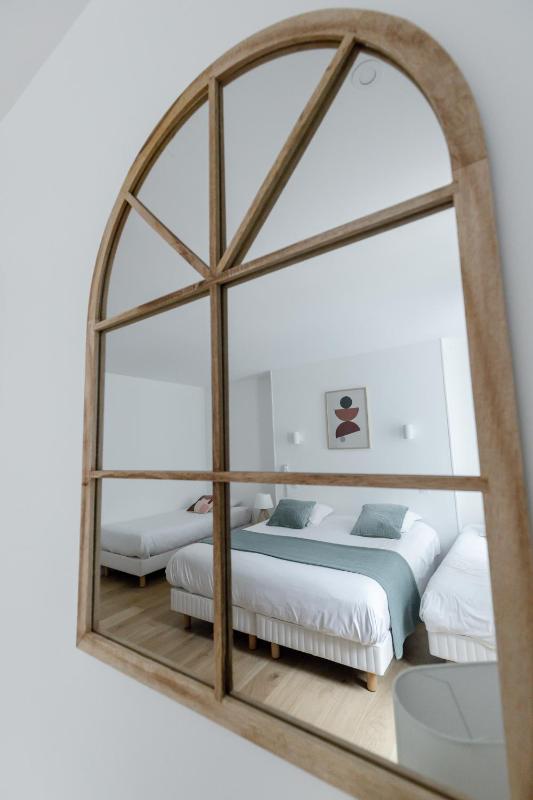 Quadruple Room image 2