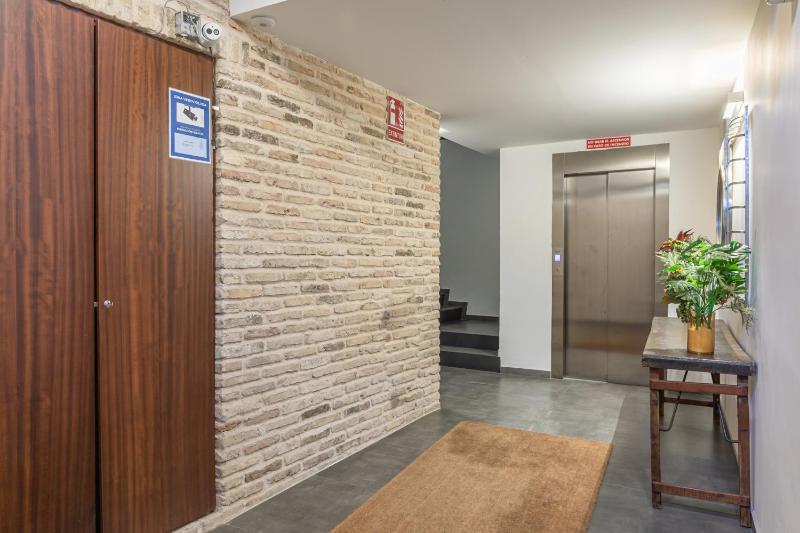 Penthouse Apartment image 4