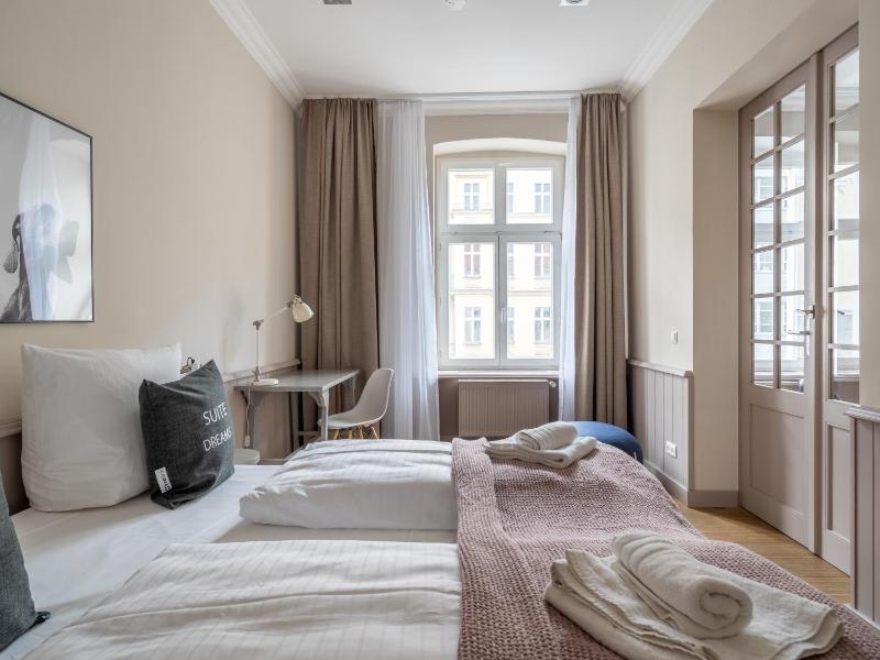 Two-Bedroom Suite image 2