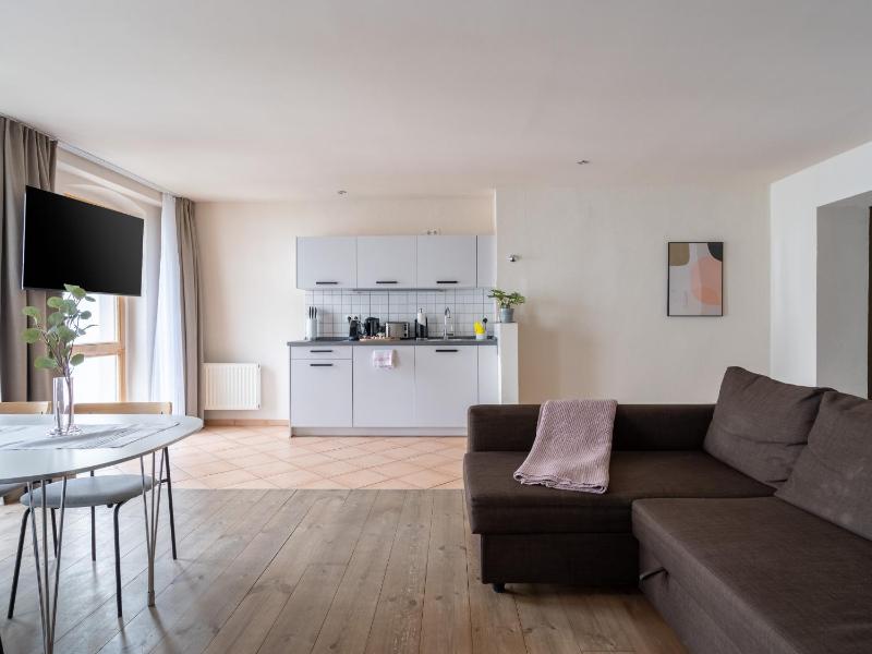 Comfort Suite with Sofa Bed image 3