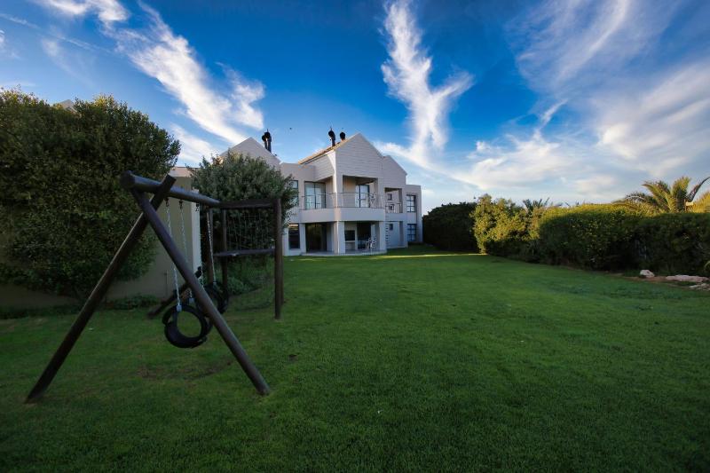 Ellefsen Golf Suite 103 Langebaan 4-sleeper - image 16