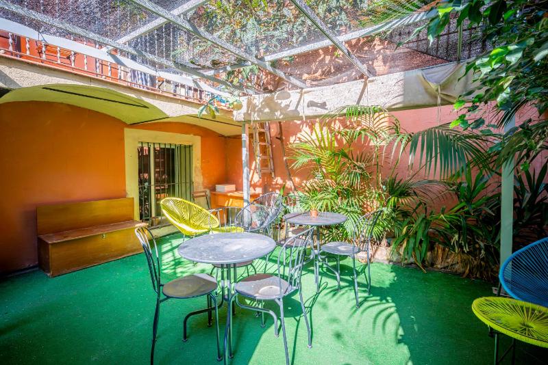 Casa Barcelo Hostel Barcelona - image 10