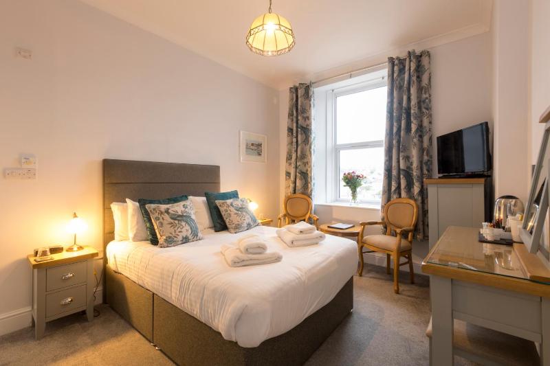 Standard Double Room image 1
