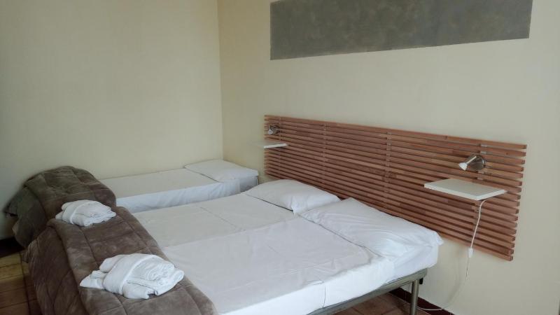 Triple Room image 3