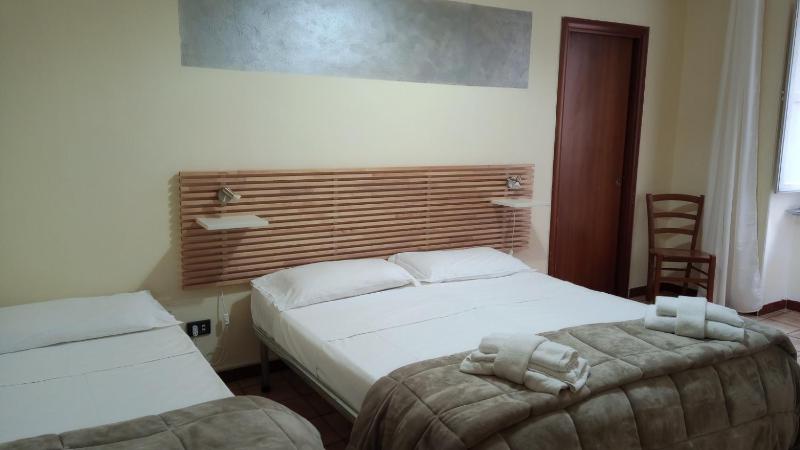 Triple Room image 1
