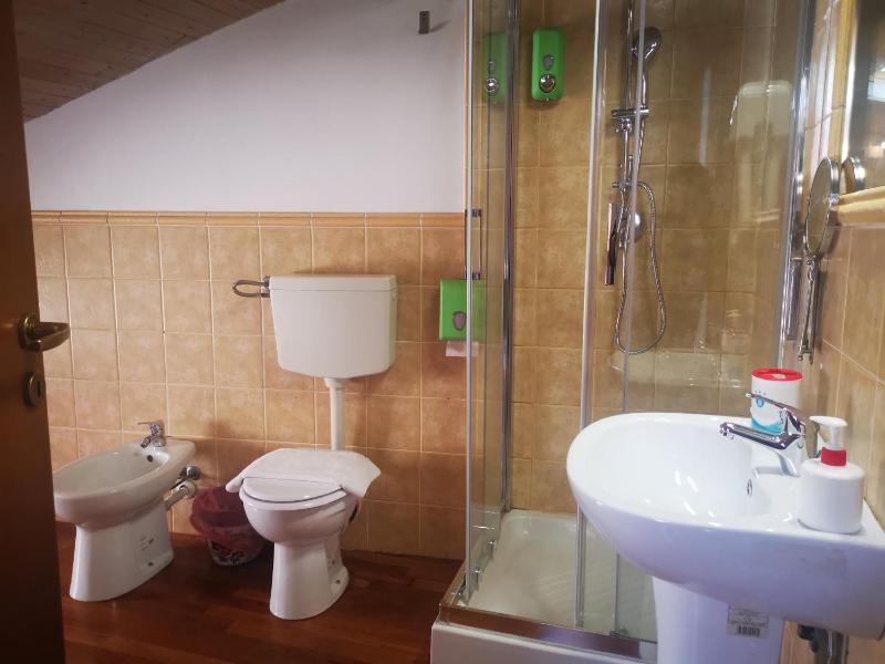 Triple Room image 2