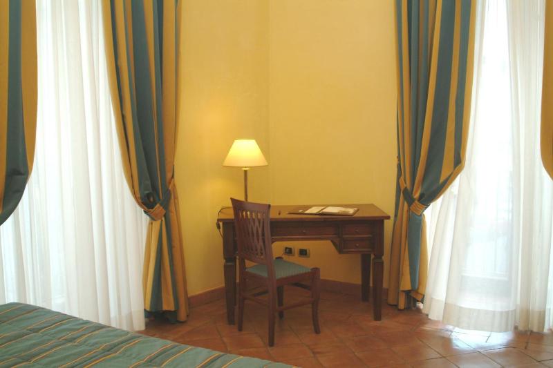 Hotel La Ville - image 41