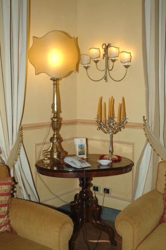 Hotel La Ville - image 49