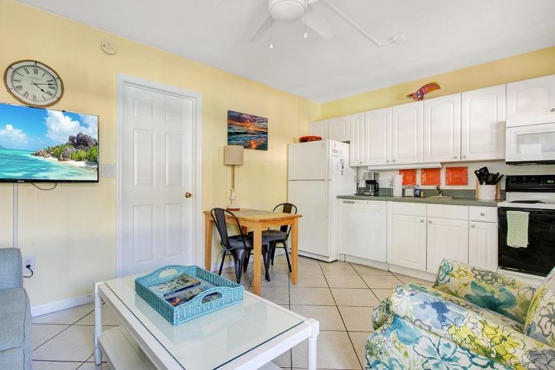 Five Palms Vacation Rentals- Daily - Weekly - Monthly - image 13
