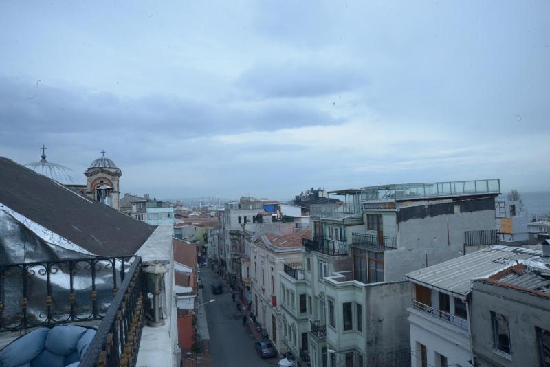 Nova City Hotel - image 2