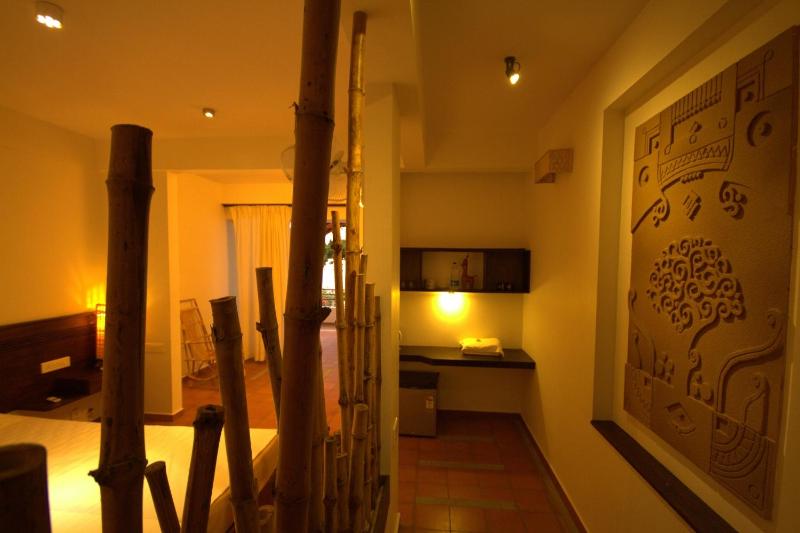 Thanal at the oceans edge - image 9