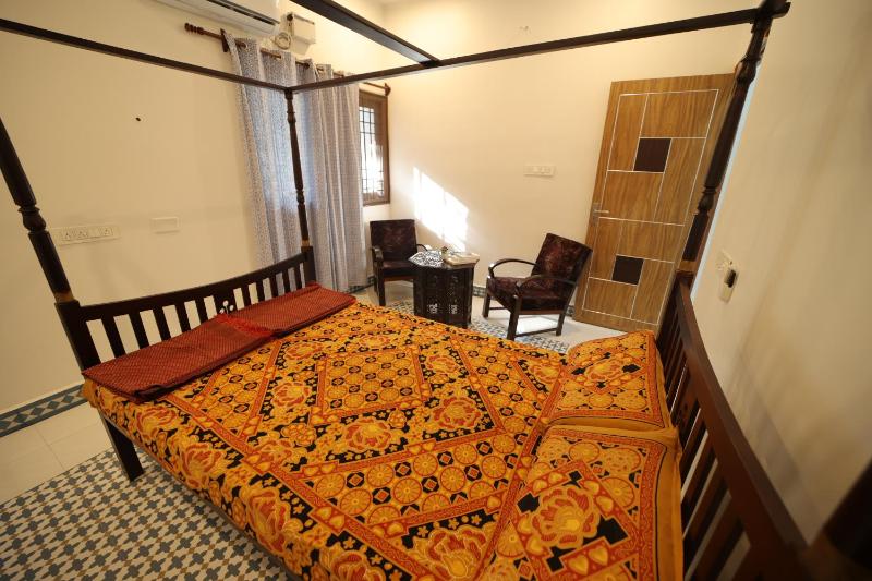 Le Pondy Home Stay - image 28