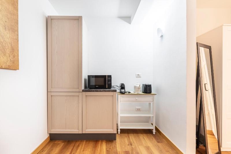 Vasari Apartment - image 13