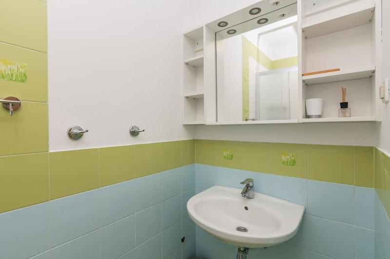 Rogina 1. sea view apartment - image 7