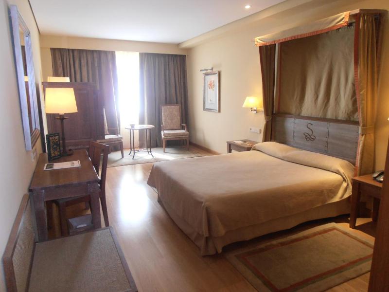 Superior Double Room image 2