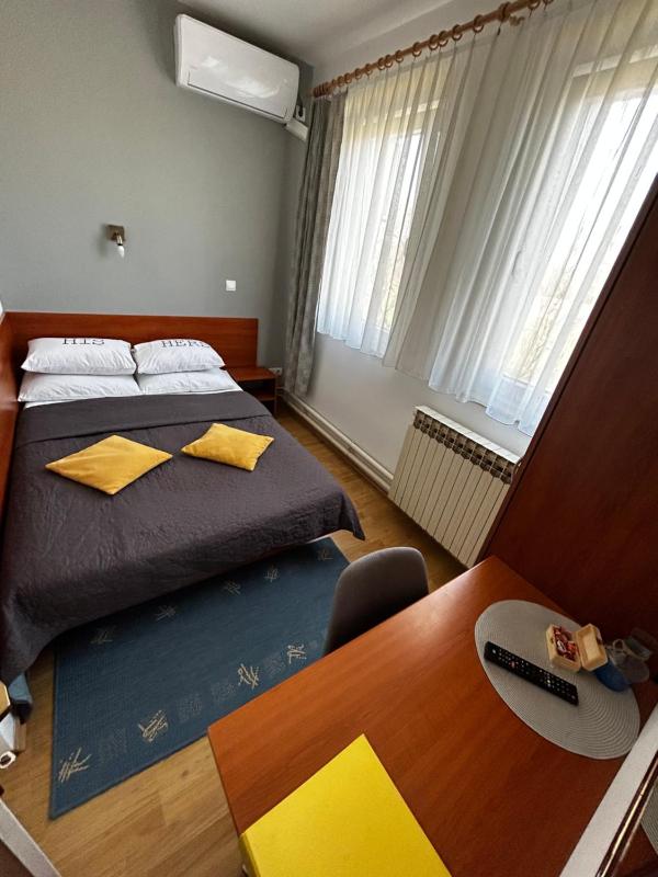 Small Double Room with Private Bathroom image 1