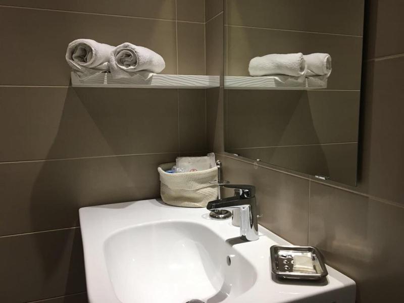 Joy Double or Twin Room image 1