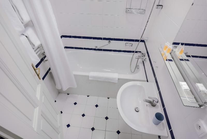 Two-Bedroom Apartment image 3