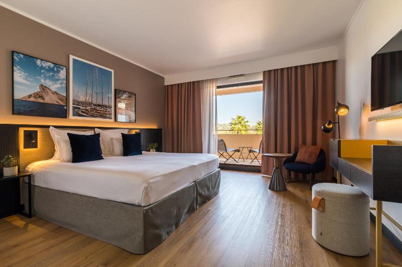 Superior Double Room with Terrace image 1