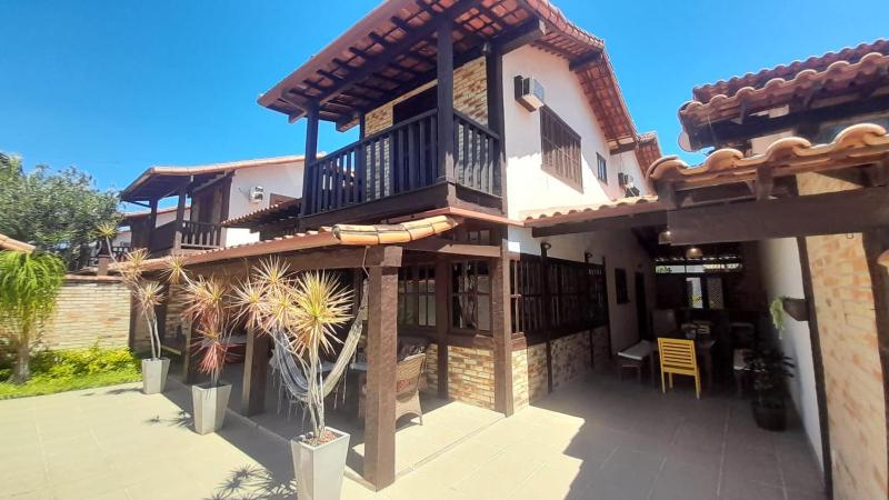 Casa com 4 suítes na praia de Geribá-Búzios Images