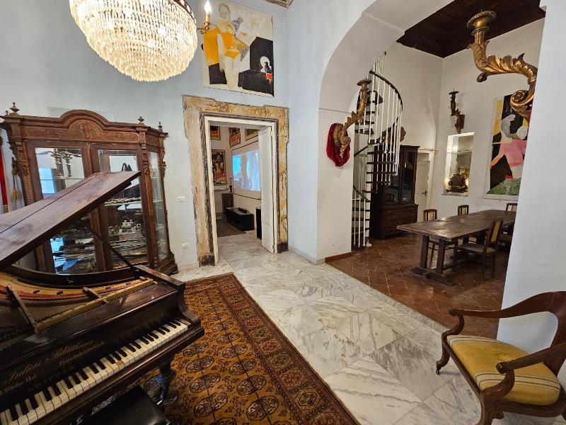 Deluxe  Apartment  With Private Terrace image 1