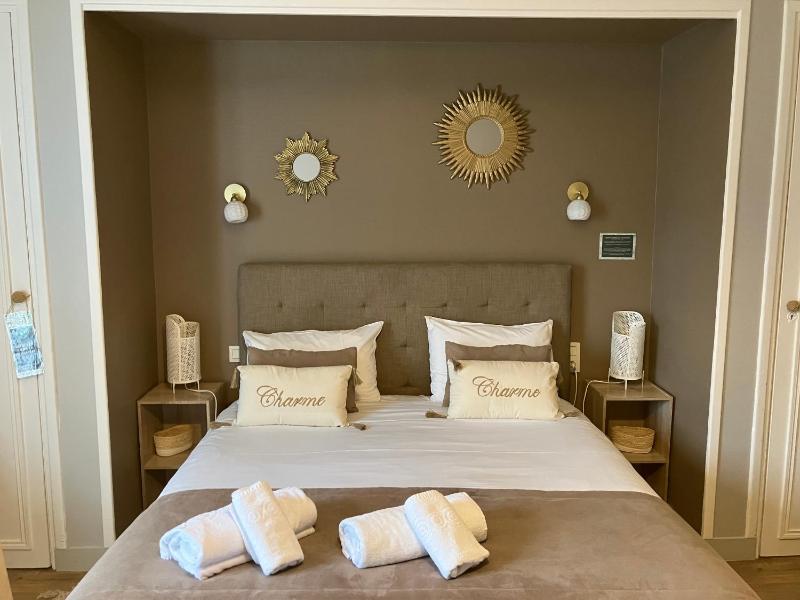 Superior Double - Triple Room with Terrace image 4