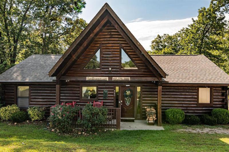 Three-Bedroom Holiday Home  image 2