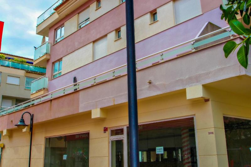 Isabel - modern apartment in the center of Moraira - image 15