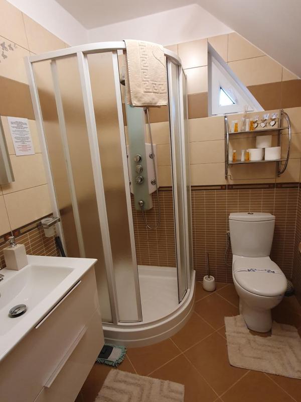 Smiley Apartment - image 29