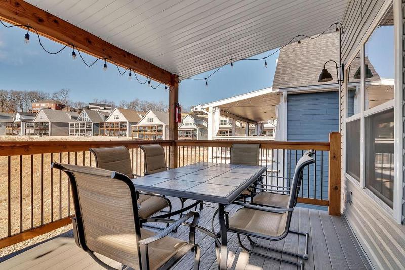 Bird's Eye View at Table Rock Lake $400 Daily Attractions - image 47