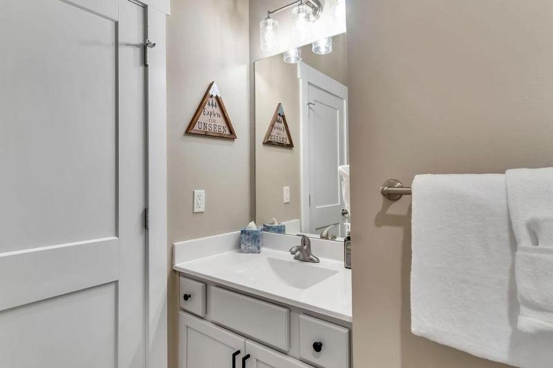 Lakehouse Lodge - image 32