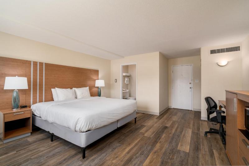 Nevada Flats Hotel - image 10