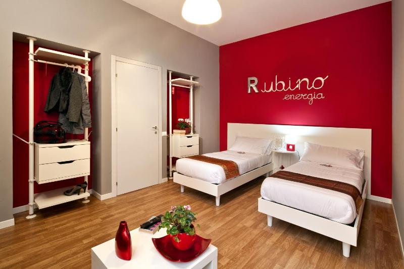 Double or Twin Room image 2
