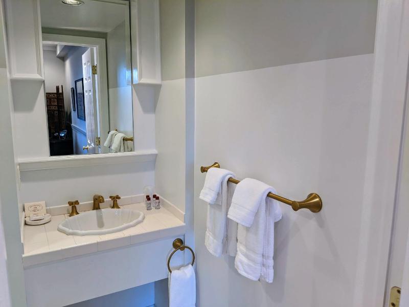 King Suite with Sofa Bed - Top Floor image 1